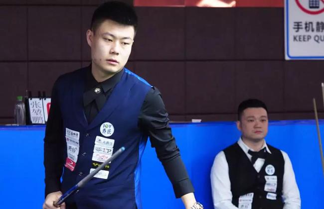 在现代足球 在现代足球