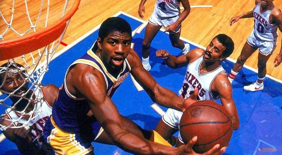 求中路控球 求中路控球